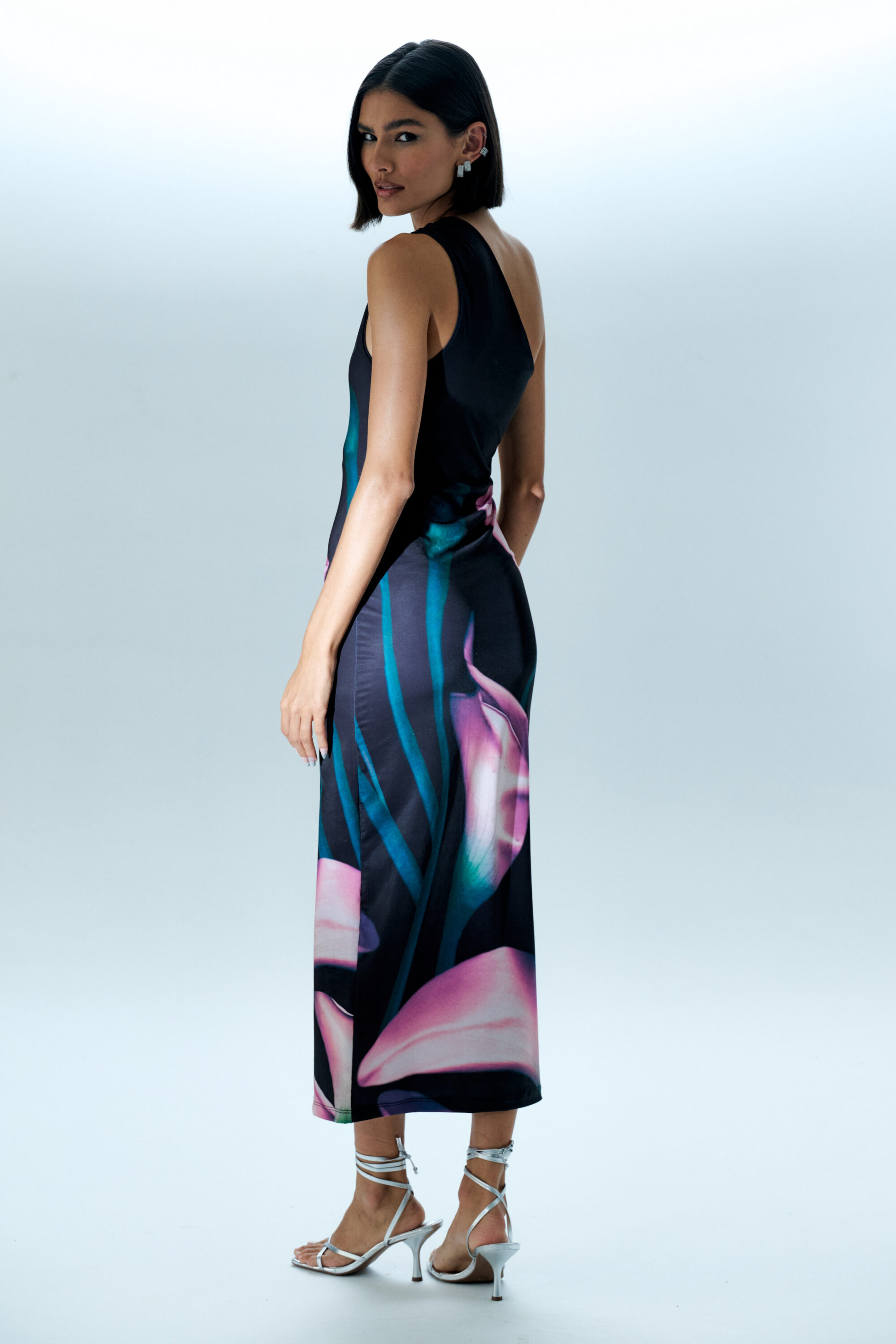 Vestido Recorte Calla Lily - Image 4