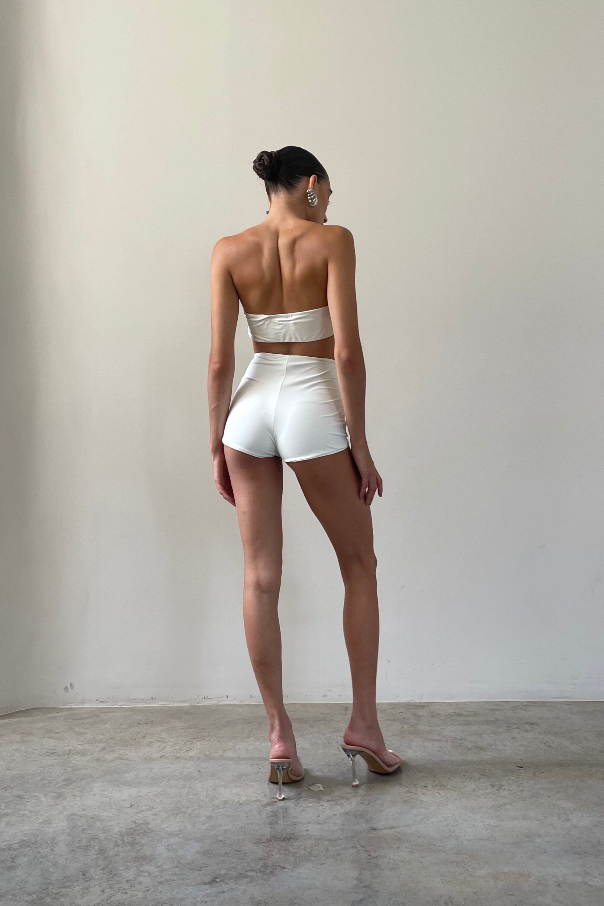 Short Under Cintura Alta Off White - Image 4