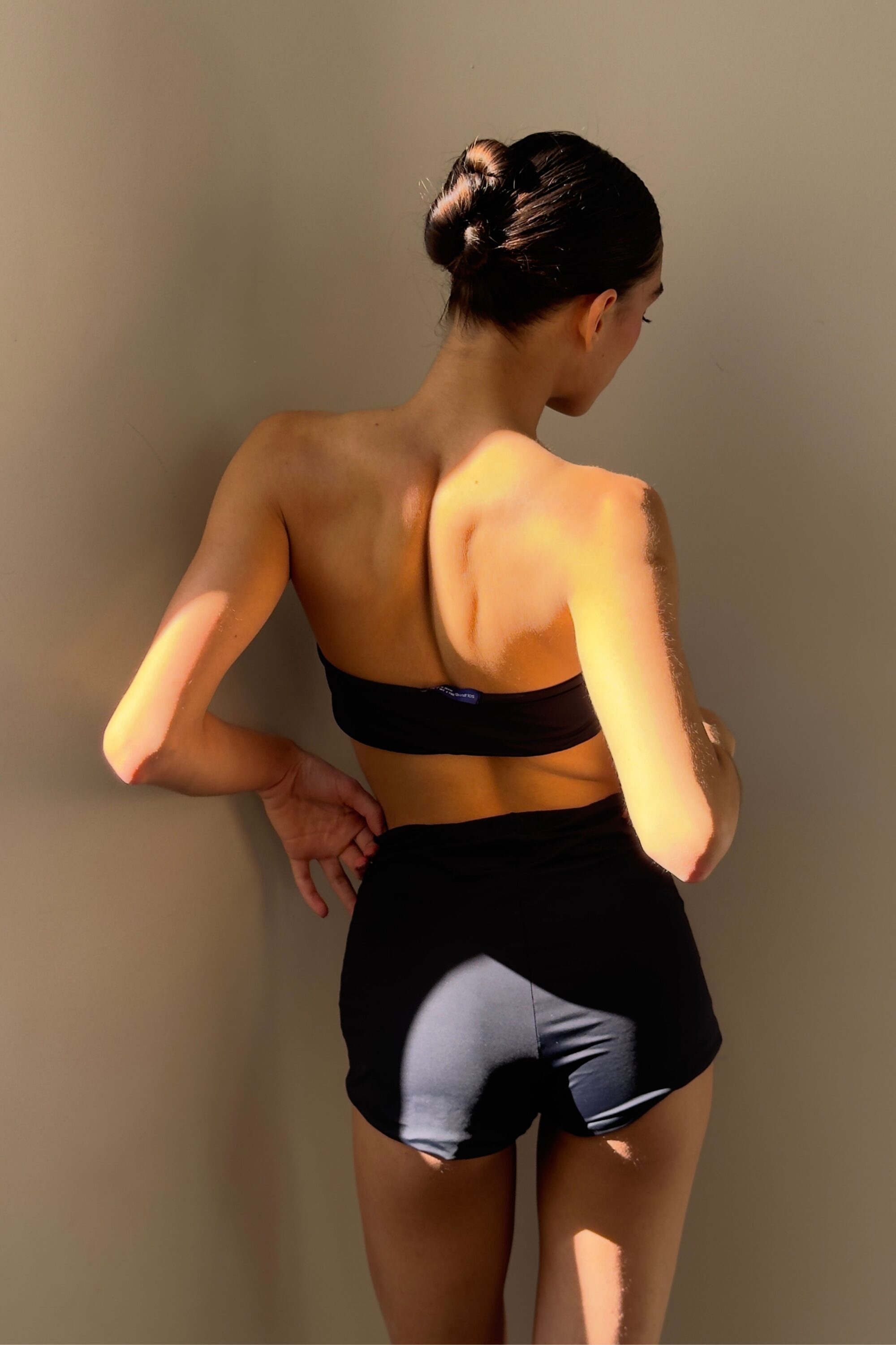 Top Reto fluity Preto - Image 6
