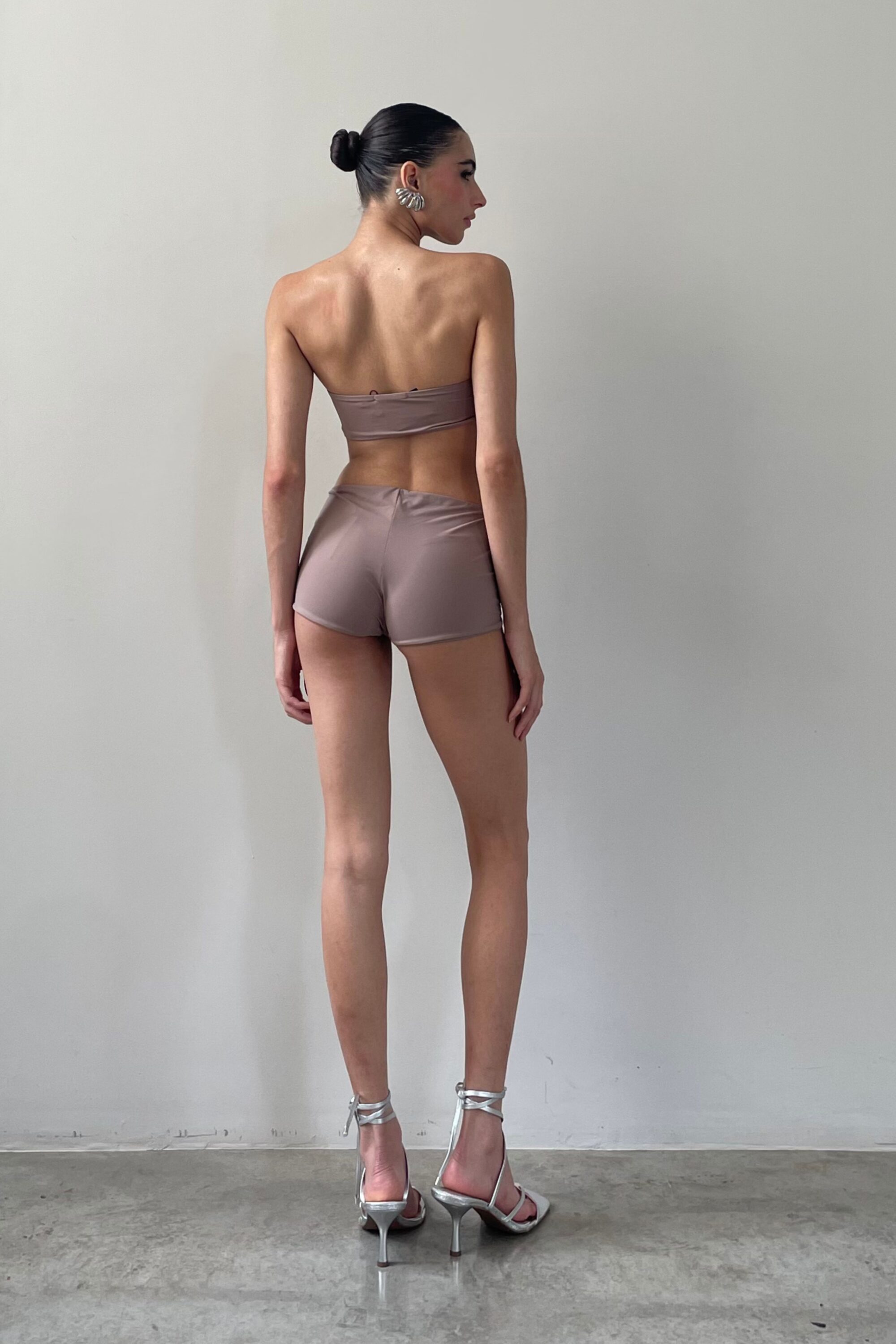Short Under Cintura Baixa Nude - Image 5