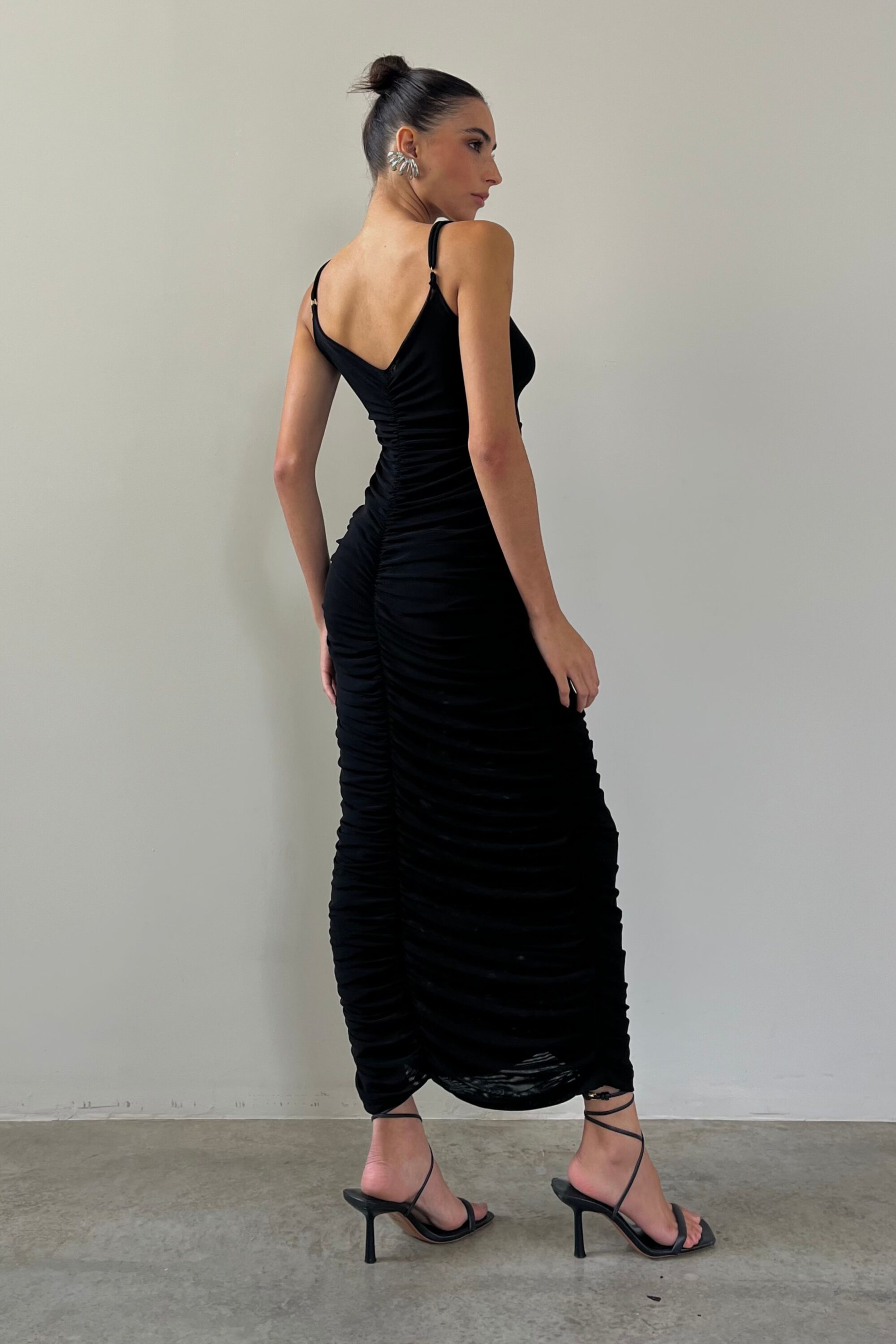 Vestido Naomi Drapeado Preto - Image 3