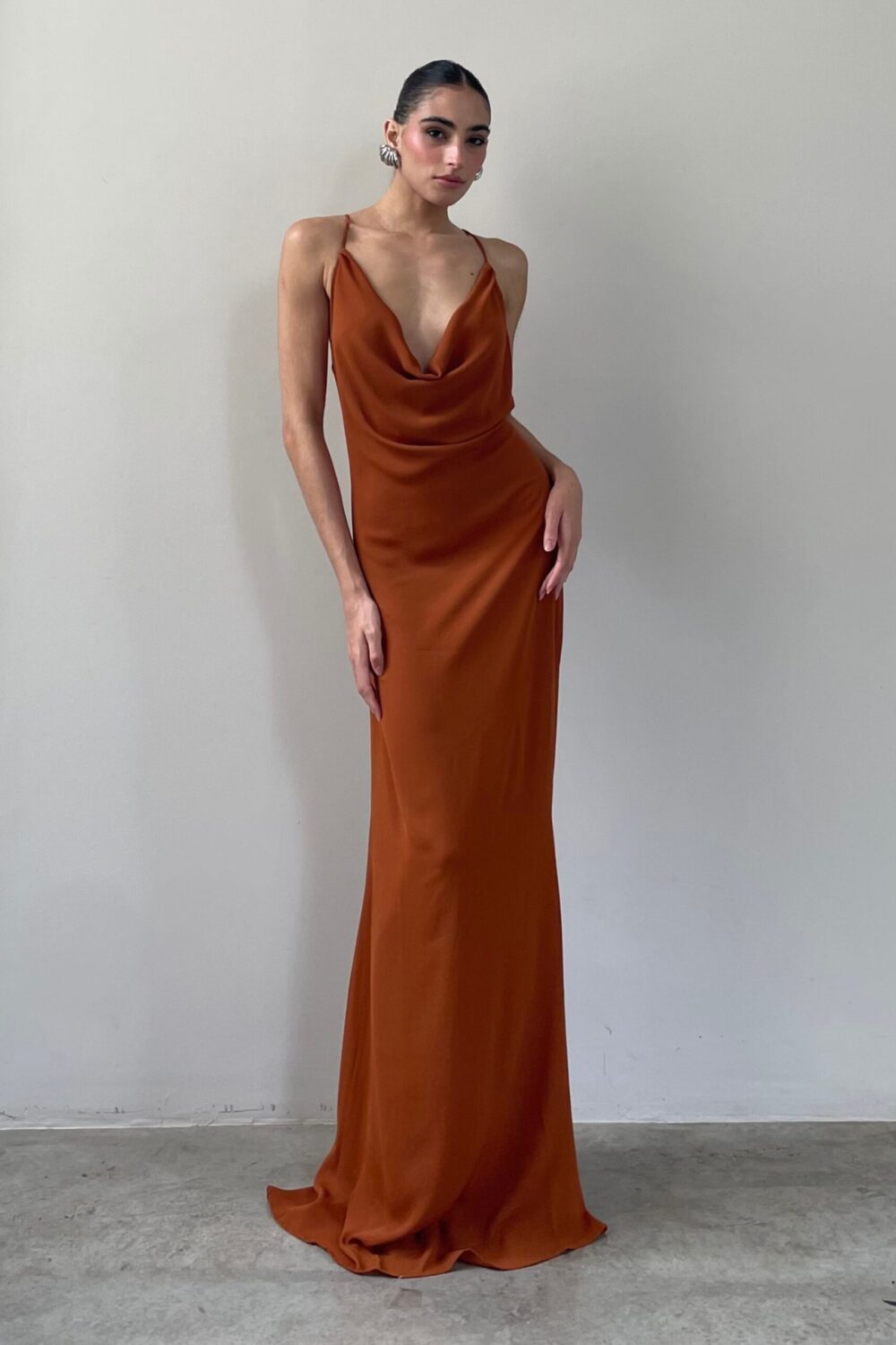 Vestido Slip Longo Marrom